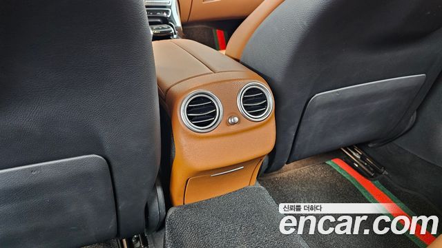 Mercedes-Benz E-Class 2019 — photo 31