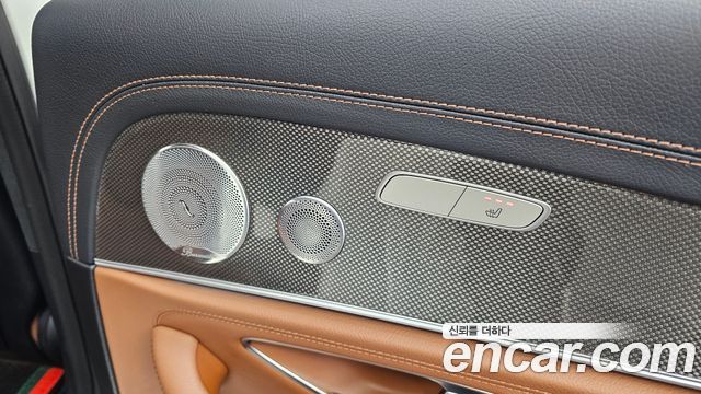 Mercedes-Benz E-Class 2019 — photo 34