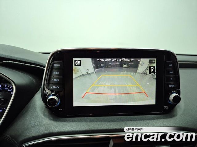 Hyundai Santafe 2020 — photo 14