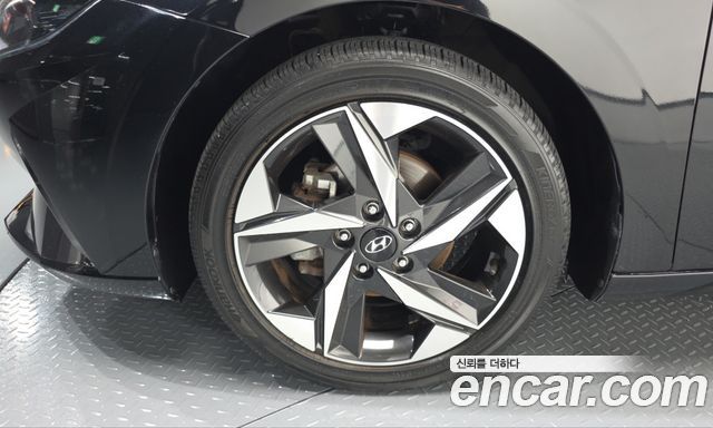 Hyundai AVANTE 2021 — photo 5