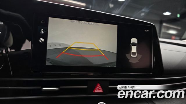 Hyundai AVANTE 2021 — photo 22