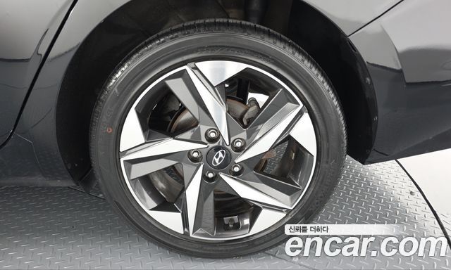 Hyundai AVANTE 2021 — photo 7