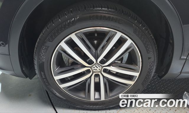 Volkswagen Tiguan 2020 — photo 5