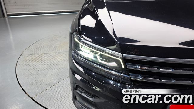 Volkswagen Tiguan 2020 — photo 8