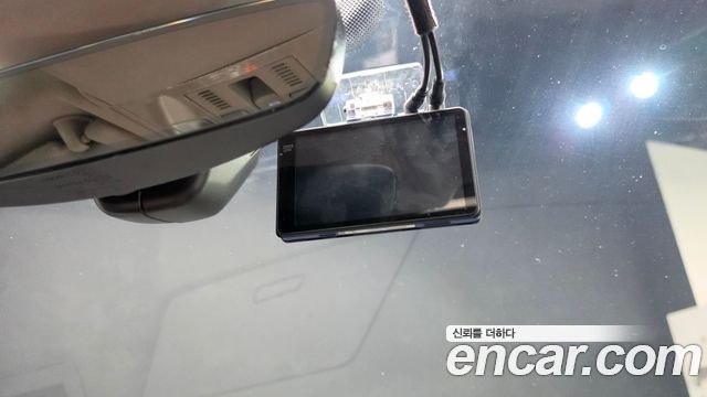 Volkswagen Tiguan 2020 — photo 35