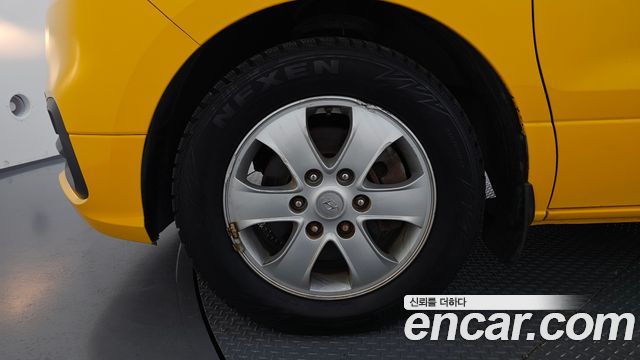 Hyundai Starex 2019 — photo 5
