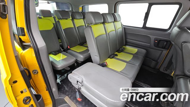 Hyundai Starex 2019 — photo 17