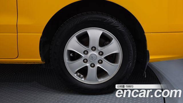 Hyundai Starex 2019 — photo 7