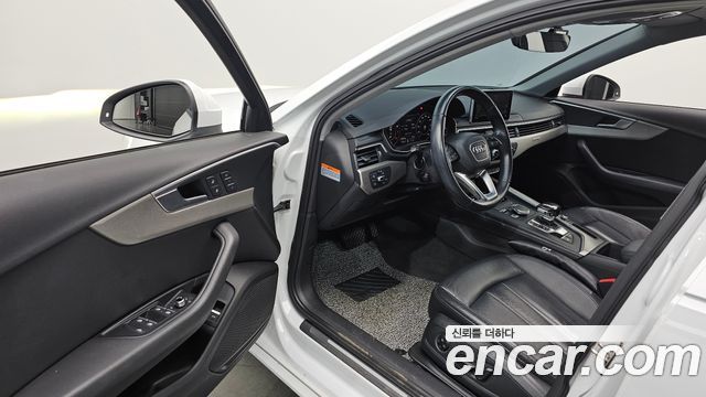 Audi A4 2016 — photo 12