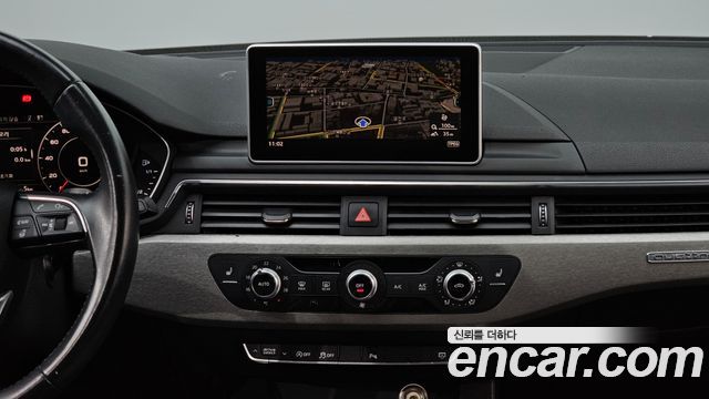 Audi A4 2016 — photo 14