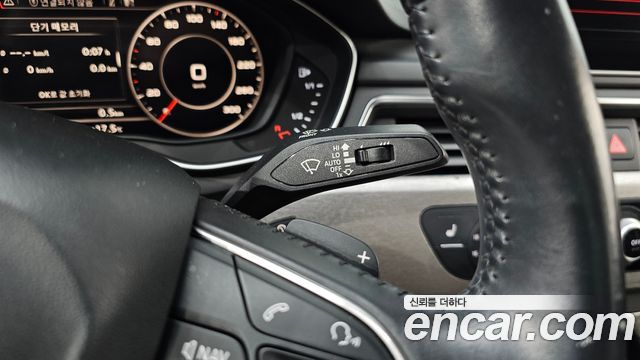 Audi A4 2016 — photo 16