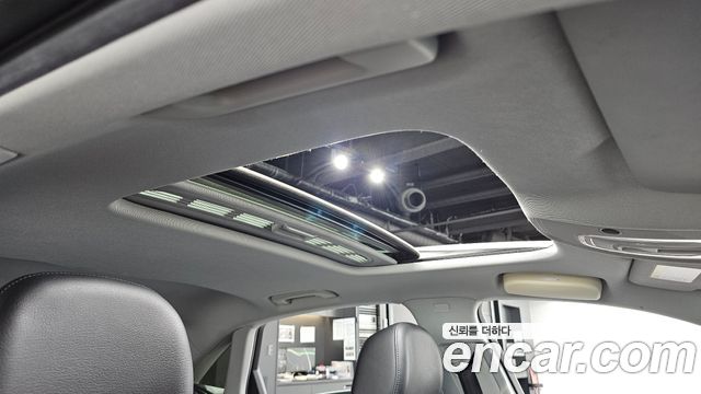 Audi A4 2016 — photo 19