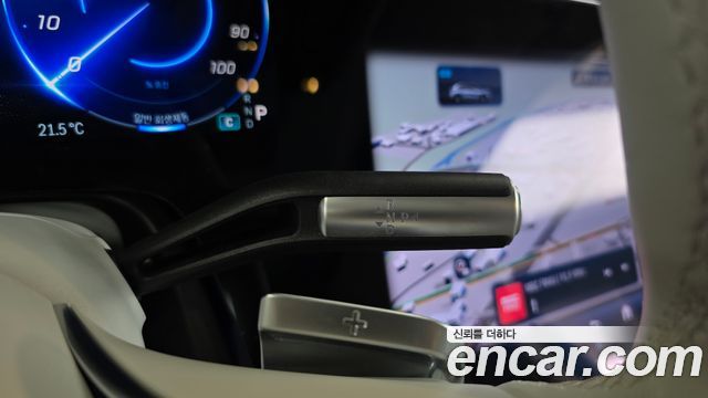 Mercedes-Benz EQS 2023 — photo 12