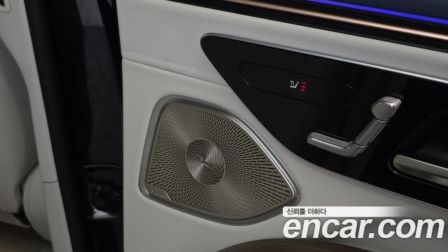 Mercedes-Benz EQS 2023 — photo 25