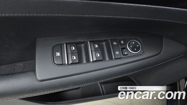 Kia K3 2023 — photo 23