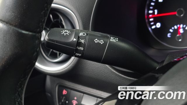 Kia K3 2023 — photo 26
