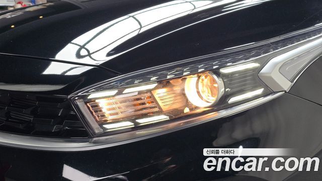 Kia K3 2023 — photo 8