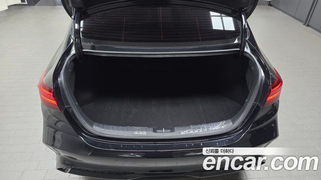 Kia K3 2023 — photo 28