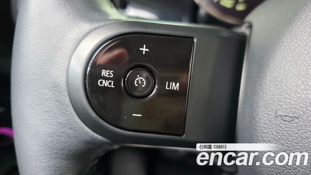 Mini Cooper 2024 — photo 26