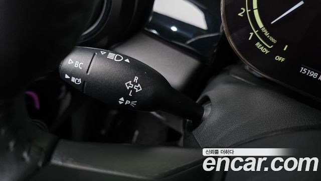 Mini Cooper 2024 — photo 29