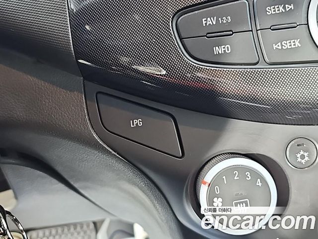 Chevrolet Korea Spark 2013 — photo 18