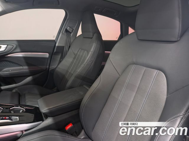 Audi A5 2025 — photo 10