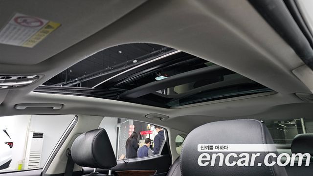 Kia K7 2017 — photo 19