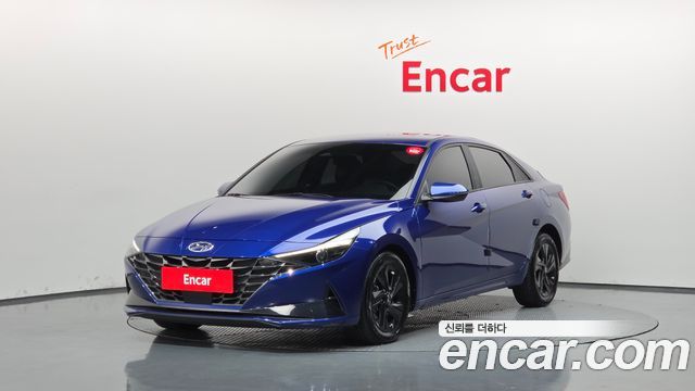 Hyundai AVANTE 2023 — photo 1