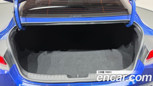 Hyundai AVANTE 2023 — photo 22
