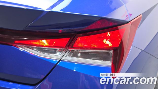 Hyundai AVANTE 2023 — photo 9
