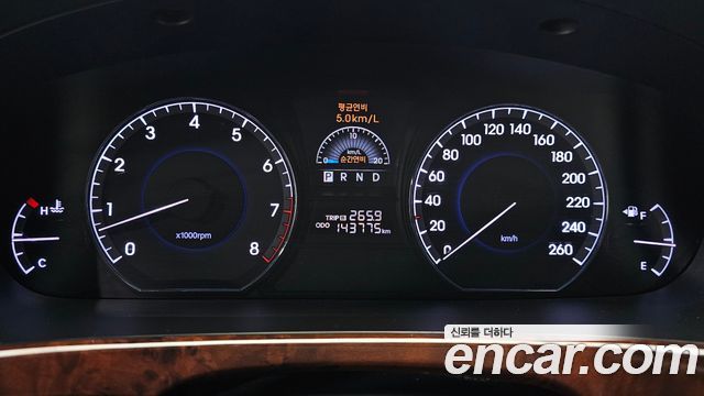 Hyundai Equus 2012 — photo 11