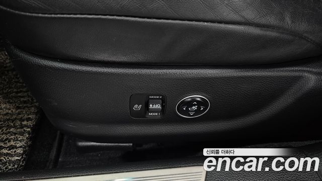 Hyundai Equus 2012 — photo 24