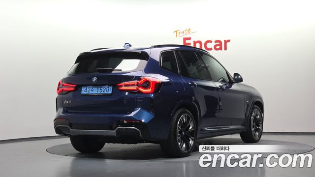 BMW iX3 2024 — photo 2