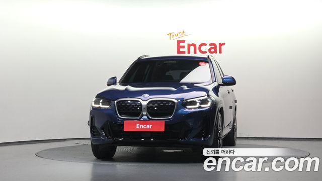 BMW iX3 2024 — photo 3