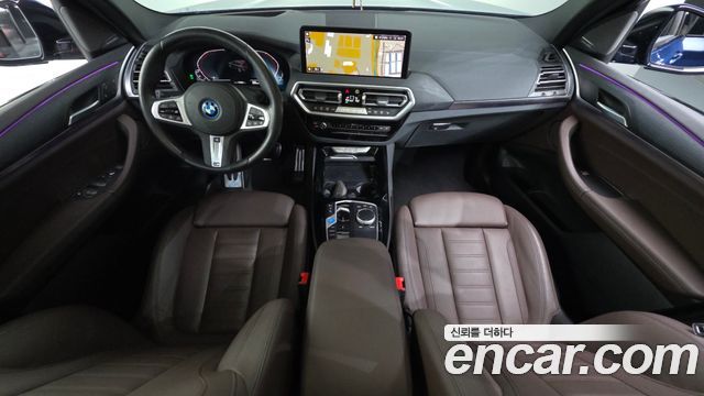 BMW iX3 2024 — photo 10