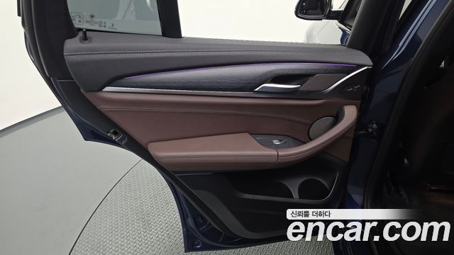 BMW iX3 2024 — photo 15