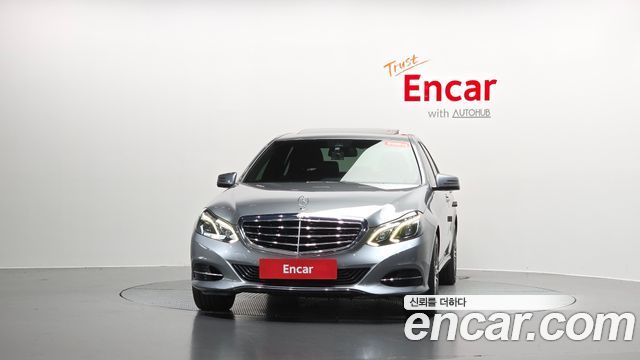 Mercedes-Benz E-Class 2014 — photo 3