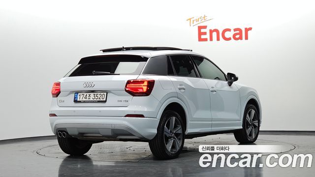 Audi Q2 2020 — photo 2