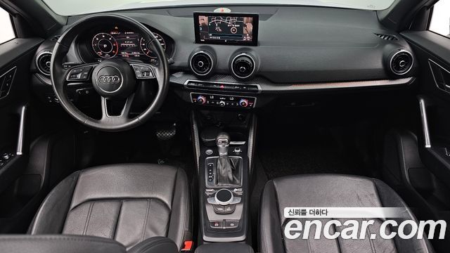 Audi Q2 2020 — photo 7
