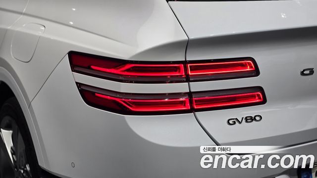 Genesis GV80 2021 — photo 9