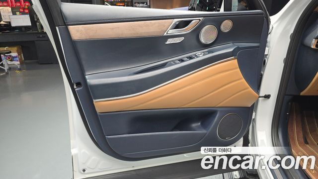 Genesis GV80 2021 — photo 14