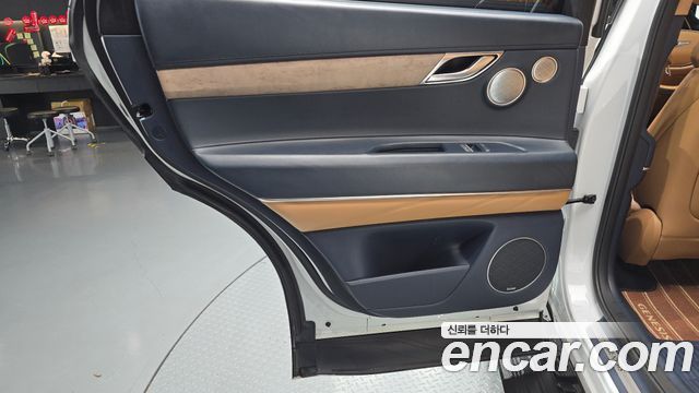 Genesis GV80 2021 — photo 15