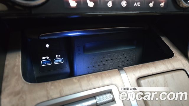 Genesis GV80 2021 — photo 29