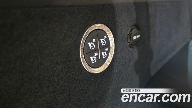 Genesis GV80 2021 — photo 41