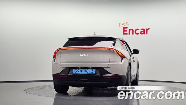 Kia EV6 2023 — photo 4