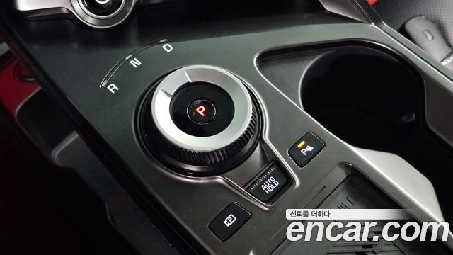 Kia EV6 2023 — photo 12