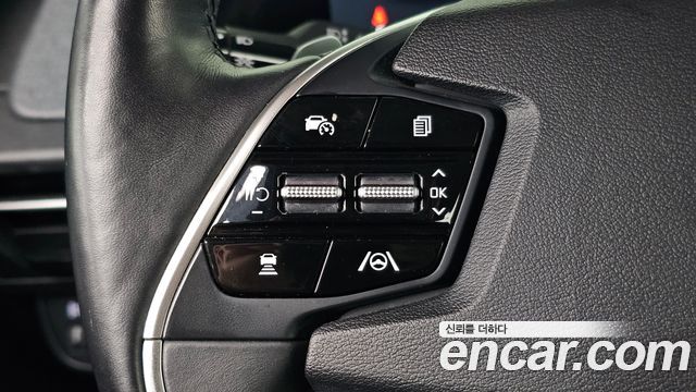Kia EV6 2023 — photo 23