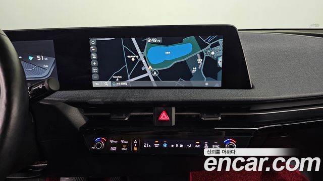Kia EV6 2023 — photo 27