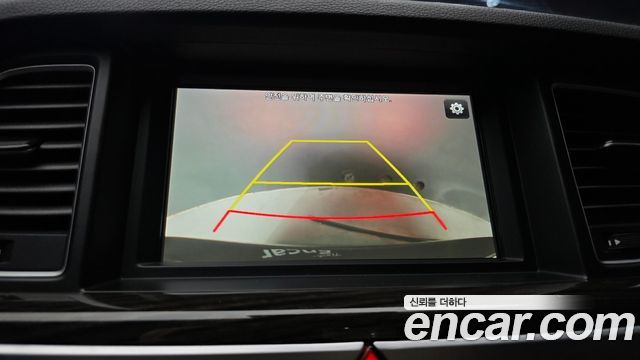 Genesis G80 2018 — photo 21
