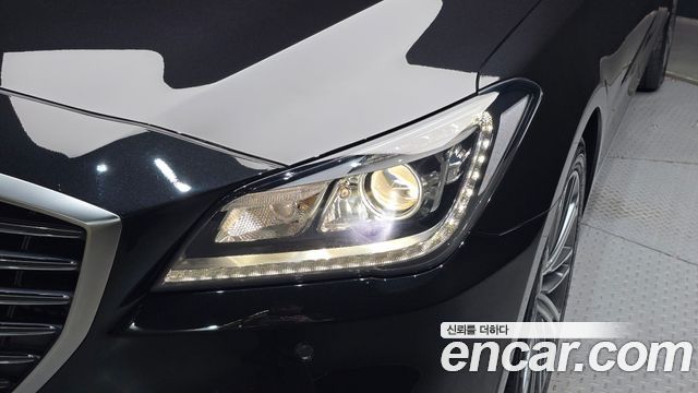Genesis G80 2018 — photo 8
